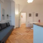 I-Host Apartment - Da Cortona 9